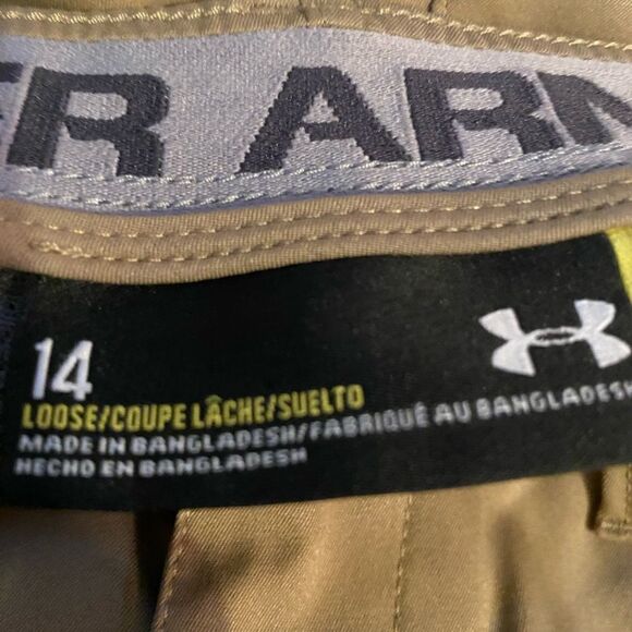 UNDER ARMOUR SIZE 14 TAN SHORTS - Picture 3 of 7
